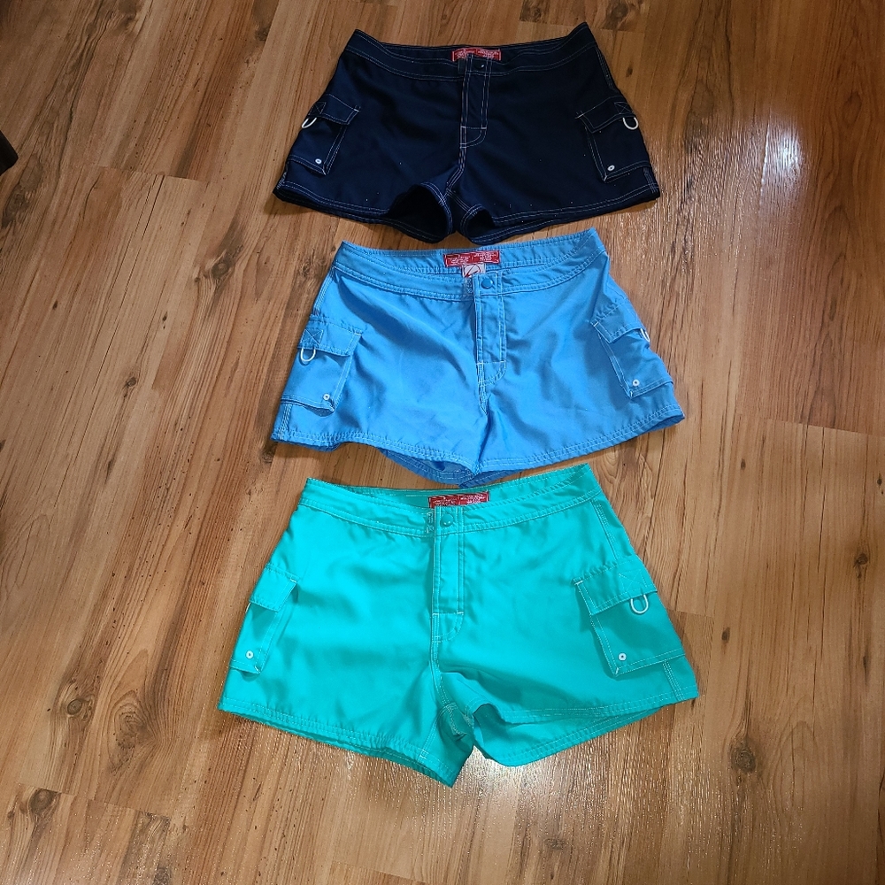 3 Shorts soooo cheap